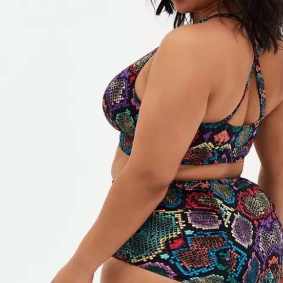 Torrid Wireless Shine Triangle Bikini Top Snakeskin 3 3X Convertible Stretch Vac - Picture 3 of 9